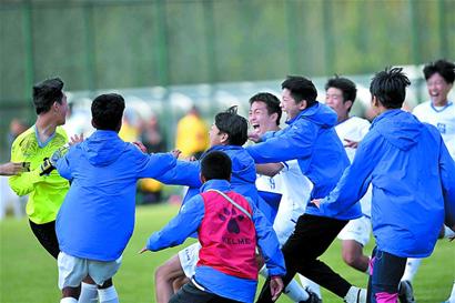 “00后”赛艇世界冠军李慧茹，回合肥母校了！