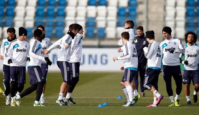 明日快船战太阳伤病：狄龙升级为出战成疑，伦纳德等7人缺席