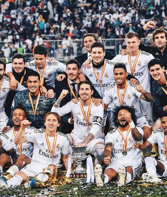 《在场外》视频栏目｜对话辽宁铁人：家乡、平常心和关于中超的明天